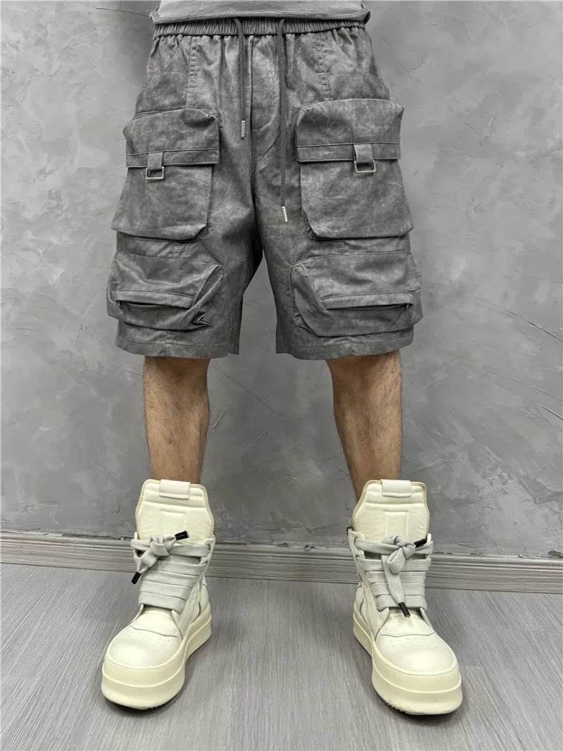 Design Personality Multi-Pocket Trendy Workwear Shorts Fashion All-Match Bermuda Retro Men
Design Personality Multi-Pocket Trendy Workwear Shorts Fashion All-Match Bermuda Retro Men