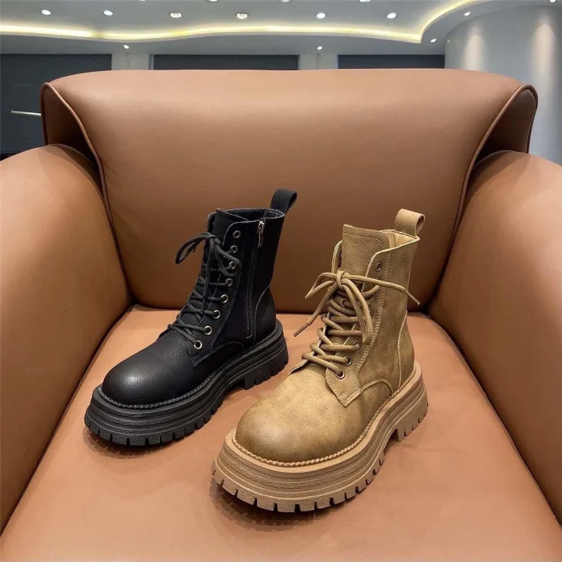 Faionable Retro Leather Boots Women's Autumn Winter New Workwear Large Yellow Ankles Boot Mid-Calf Boot for Woman
Faionable Retro Leather Boots Women's Autumn Winter New Workwear Large Yellow Ankles Boot Mid-Calf Boot for Woman