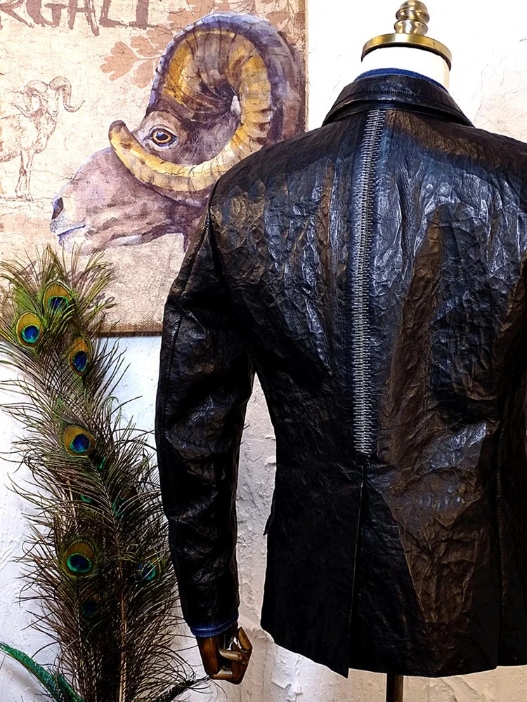 Кожаный костюм Hanrted Dragon Bone Spine K Pioneer из натуральной телячьей кожи, складной, в западном стиле, для бизнеса
Кожаный костюм Hanrted Dragon Bone Spine K Pioneer из натуральной телячьей кожи, складной, в западном стиле, для бизнеса