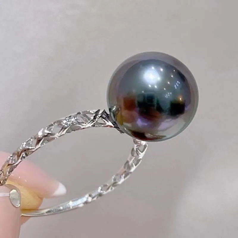 18K Solid Gold Tahitian Black Pearl Ring - 10-11mm Near-Flawless Round Pearl with Intense Luster, Luxury Ocean Jewelry
18K Solid Gold Tahitian Black Pearl Ring - 10-11mm Near-Flawless Round Pearl with Intense Luster, Luxury Ocean Jewelry