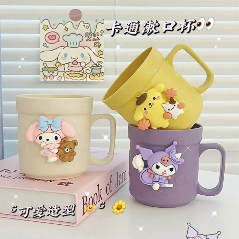 Cartoon cute creative Cinnamoroll Kuromi style new handmade DIY household strong and durable plastic wash cup for men and women
Cartoon cute creative Cinnamoroll Kuromi style new handmade DIY household strong and durable plastic wash cup for men and women