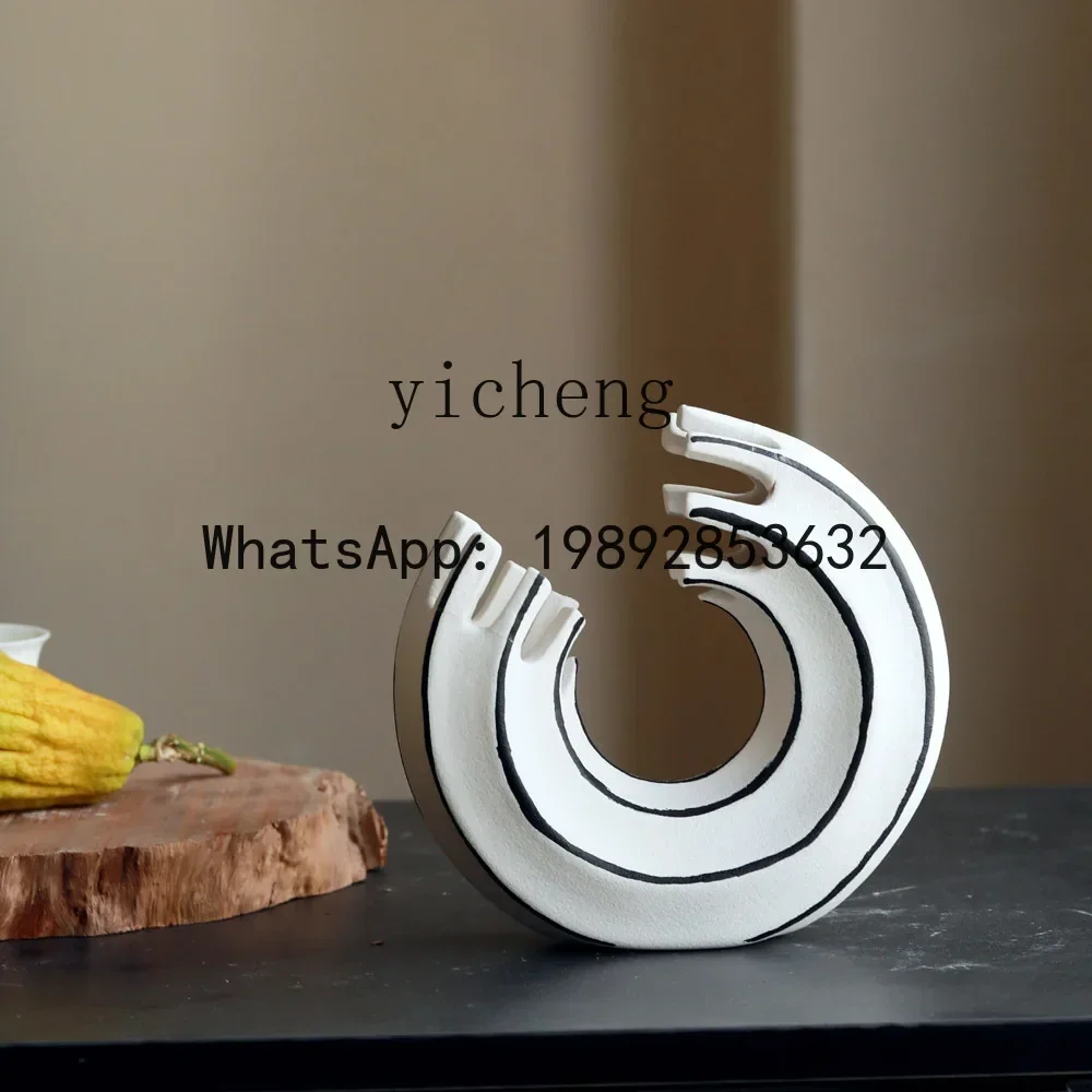 W7-Ceramic Vase Flower Arrangement Simple Living Room Coffee Table Entrance Home Decoration Light Luxury Ornament
W7-Ceramic Vase Flower Arrangement Simple Living Room Coffee Table Entrance Home Decoration Light Luxury Ornament