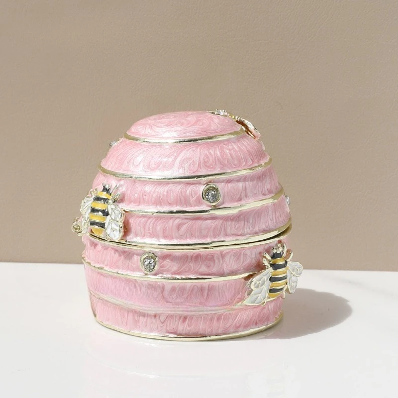 Little bee jewelry box round ring bracelet organizer table decoration ornament gift
Little bee jewelry box round ring bracelet organizer table decoration ornament gift