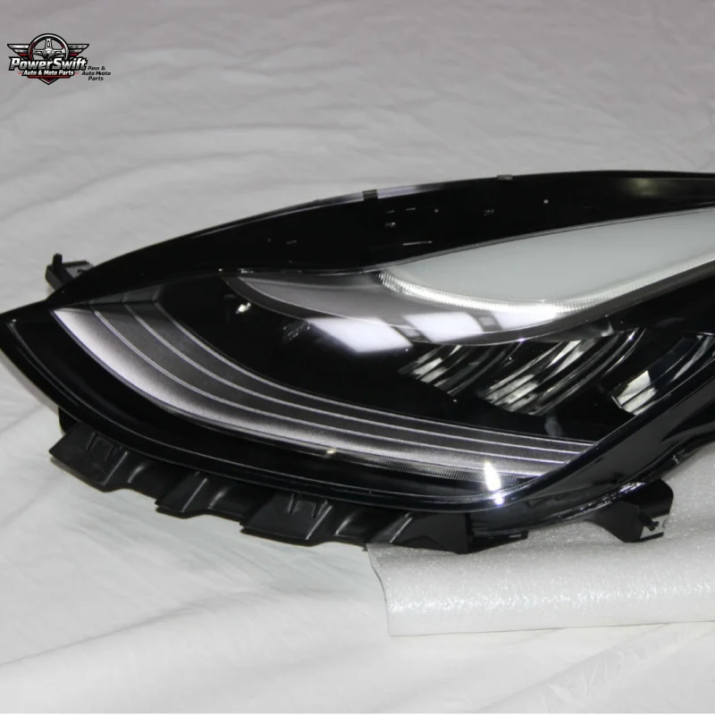 Suitable for 2018-2020 Tesla 3 Headlights Model 3 Front Lighting
Suitable for 2018-2020 Tesla 3 Headlights Model 3 Front Lighting
