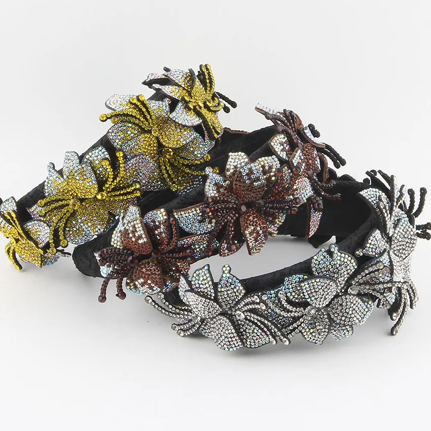 Винтажная повязка на голову со стразами для женщин, элегантный аксессуар для волос с цветком, ретро-повязка для волос для свадебных выпускников и особых случаев 
Винтажная повязка на голову со стразами для женщин, элегантный аксессуар для волос с цветком, ретро-повязка для волос для свадебных выпускников и особых случаев