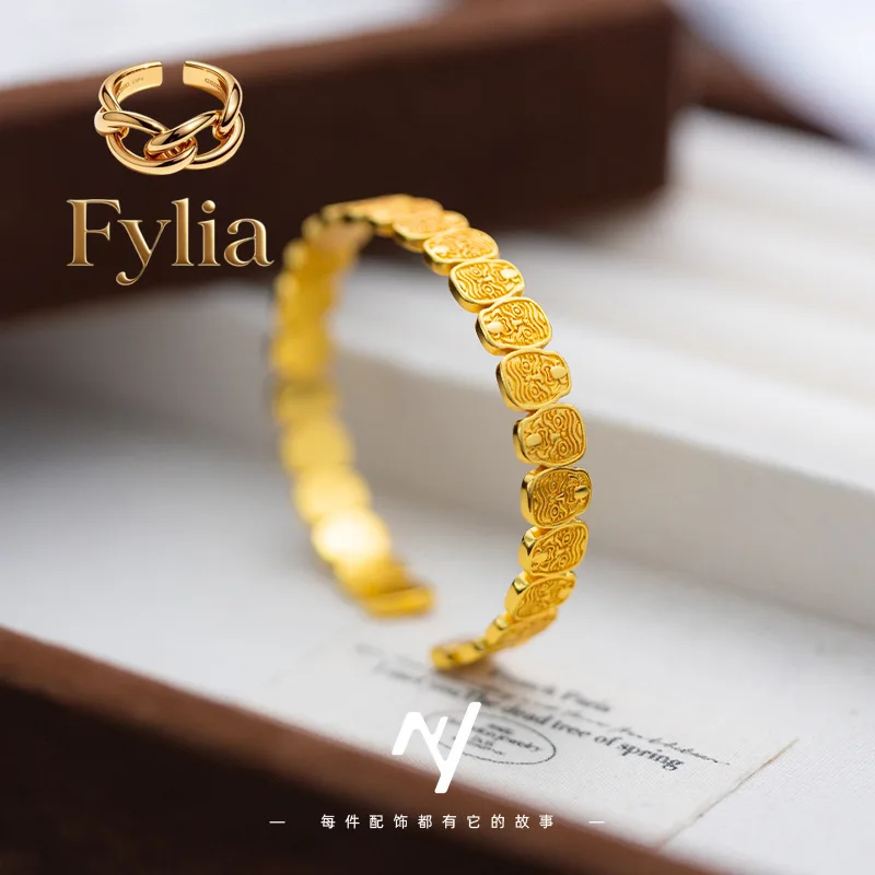 Fylia Jewelry 9999 ancient method engraved Zajiram Tibetan style retro bracelet ethnic style 24K real gold new Chinese style b
Fylia Jewelry 9999 ancient method engraved Zajiram Tibetan style retro bracelet ethnic style 24K real gold new Chinese style b