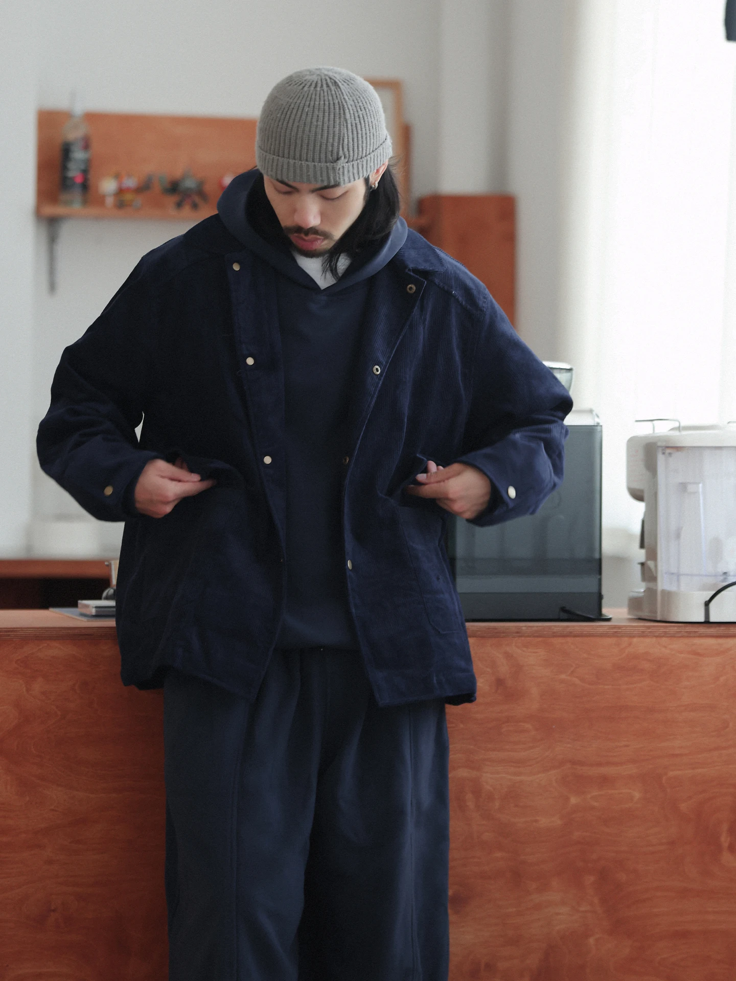 Японская вельветовая куртка Noears свободного кроя: молодежная, повседневная, теплая, для поездок на работу, винтажная, синяя, легкая верхняя одежда
Японская вельветовая куртка Noears свободного кроя: молодежная, повседневная, теплая, для поездок на работу, винтажная, синяя, легкая верхняя одежда