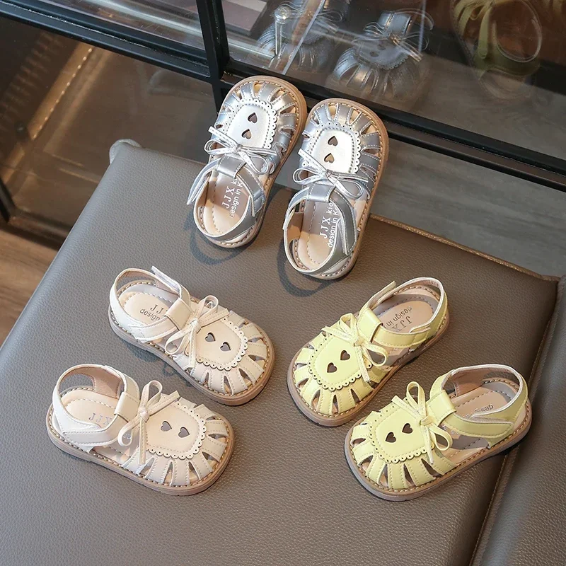 2025 Children's Steps Butterfly Knot Sandals Summer New Style Girls' Versatile Hollow Princess Shoes Korean Version Baby Shoes
2025 Children's Steps Butterfly Knot Sandals Summer New Style Girls' Versatile Hollow Princess Shoes Korean Version Baby Shoes