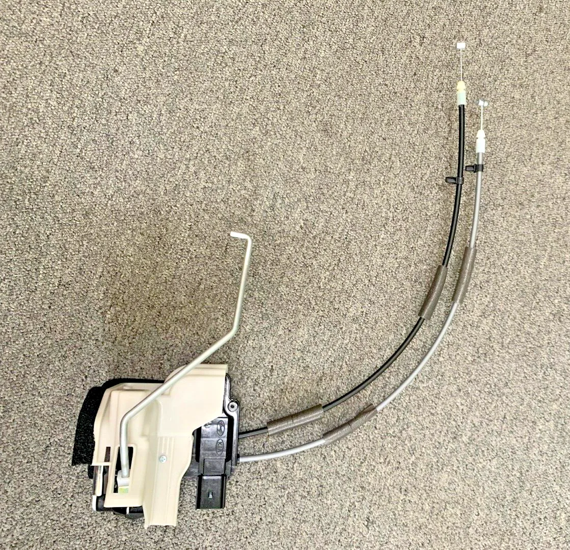 81310-1Y030 Front Rear Door Lock Actuator For Kia Picanto 2012-2016 Morning New 81320-1Y030 81410-1Y020 81420-1Y020
81310-1Y030 Front Rear Door Lock Actuator For Kia Picanto 2012-2016 Morning New 81320-1Y030 81410-1Y020 81420-1Y020