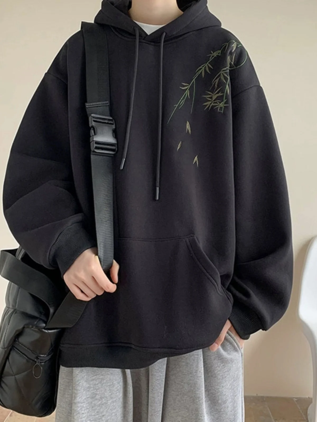 New Chinese Sle National Trend Hoodie Men's Oversize Thiened Fce Lined Embroidered Hooded Sweatirt Autumn Winter Jaet
New Chinese Sle National Trend Hoodie Men's Oversize Thiened Fce Lined Embroidered Hooded Sweatirt Autumn Winter Jaet