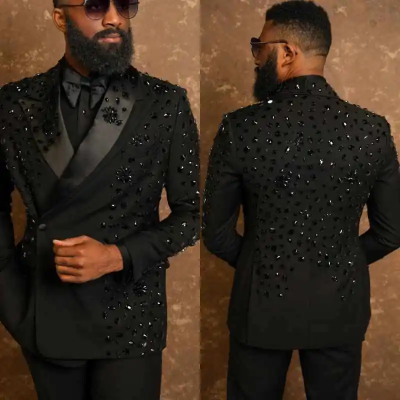 Luxurious Men's Suits Double Breasted Shawl Lapel Groom Wedding Tuxedos Crystals Dinner Party 2 Pieces Customized
Luxurious Men's Suits Double Breasted Shawl Lapel Groom Wedding Tuxedos Crystals Dinner Party 2 Pieces Customized