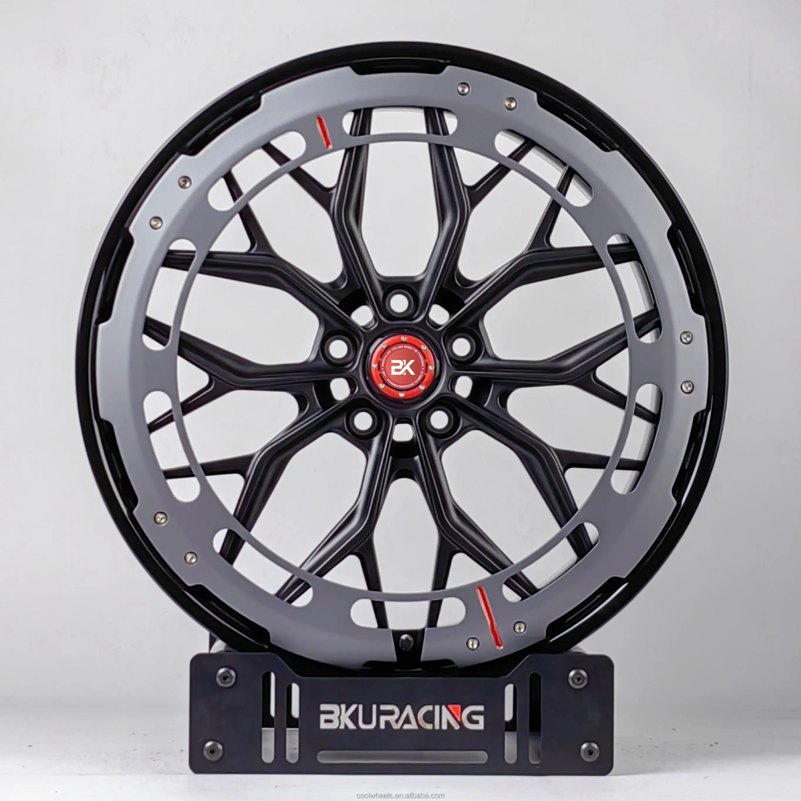 Bku 3 Piece Forged W463 Wheels 19 20 21 22 24 Inch 5X130 Custom T6 Alloy Racing Passenger Car Wheels for Mercedes G63 G550 G800
Bku 3 Piece Forged W463 Wheels 19 20 21 22 24 Inch 5X130 Custom T6 Alloy Racing Passenger Car Wheels for Mercedes G63 G550 G800