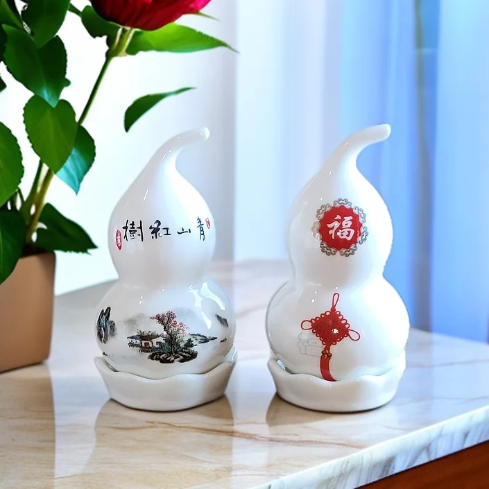 Ceramic toothpick barrel, toothpick box, bone china table ornaments, storage and decoration, treasure gourd dental floss box
Ceramic toothpick barrel, toothpick box, bone china table ornaments, storage and decoration, treasure gourd dental floss box