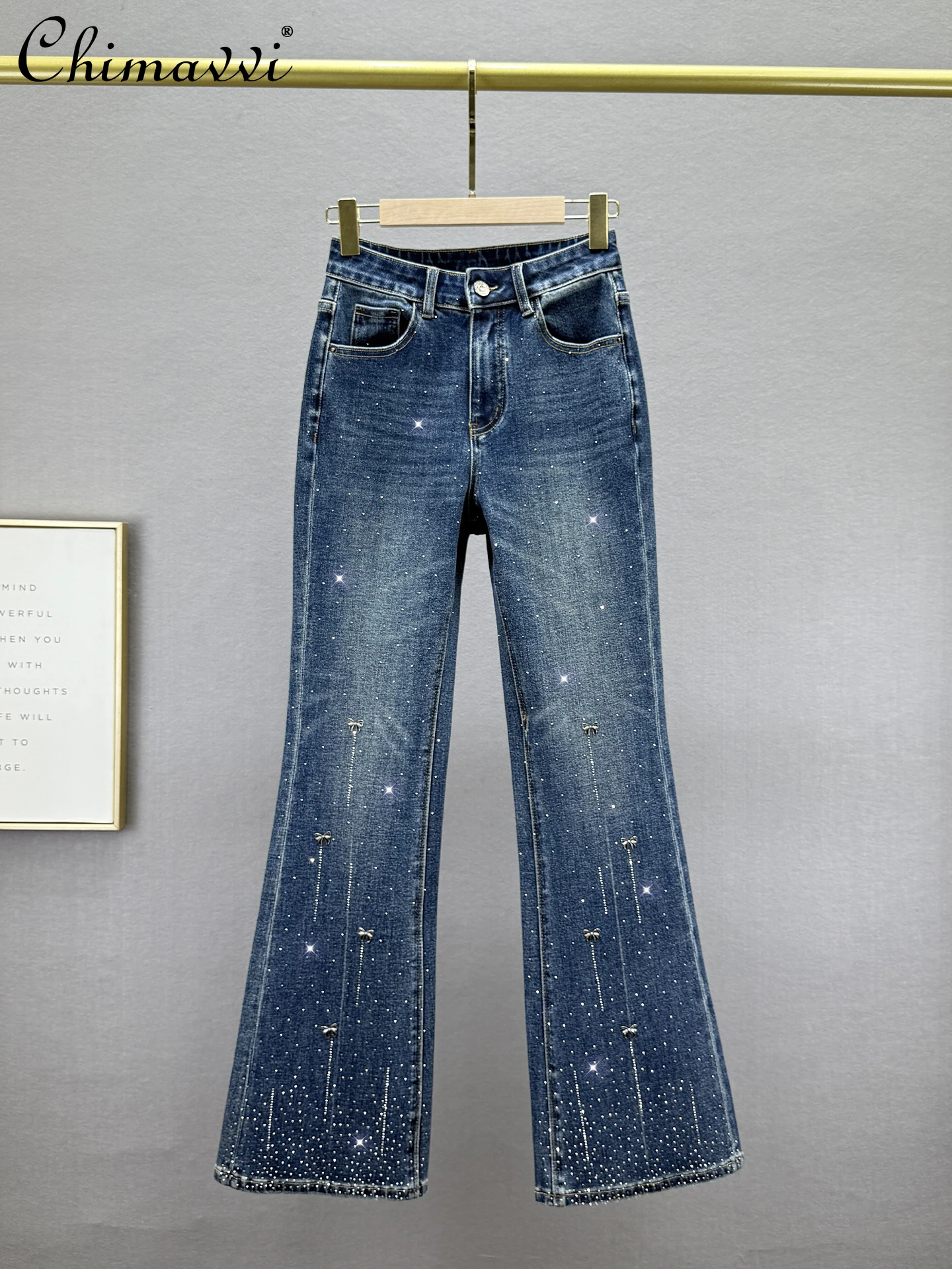Heavy Rhinestone Denim Flared Pants Women 2025 Autumn New Fashion Elastic High-waist Slim Jeans European Style Extended Pants
Heavy Rhinestone Denim Flared Pants Women 2025 Autumn New Fashion Elastic High-waist Slim Jeans European Style Extended Pants