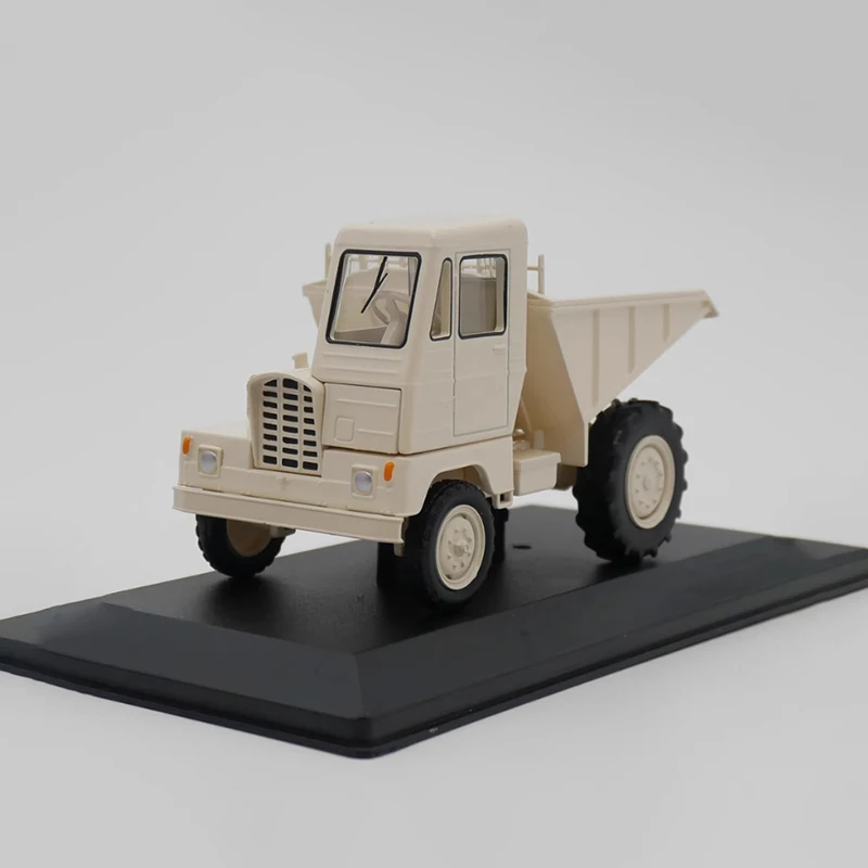 IXO Diecast 1:43 Scale Hachette DUTRA DR-50 Tractor Dump Truck Alloy Car Model Finished Product Simulation Toy Static Model
IXO Diecast 1:43 Scale Hachette DUTRA DR-50 Tractor Dump Truck Alloy Car Model Finished Product Simulation Toy Static Model