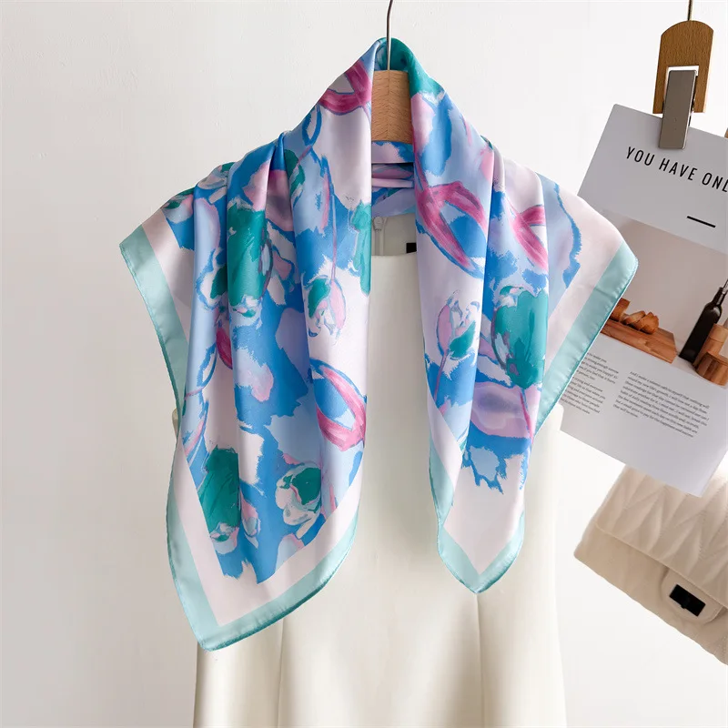 Luxury Floral Print 70*70cm Soft Satin Square Scarf Women Soft Hairband Neckerchief Tie Female Headband Foulard Bag Ribbon
Luxury Floral Print 70*70cm Soft Satin Square Scarf Women Soft Hairband Neckerchief Tie Female Headband Foulard Bag Ribbon