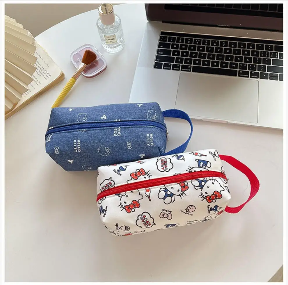 Kawaii Creative Hello Kitty Anime Cartoon Makeup Bag Women Portable Large Capacity Storage Bag Cosmetic Pouch Travel Organizer
Kawaii Creative Hello Kitty Anime Cartoon Makeup Bag Women Portable Large Capacity Storage Bag Cosmetic Pouch Travel Organizer