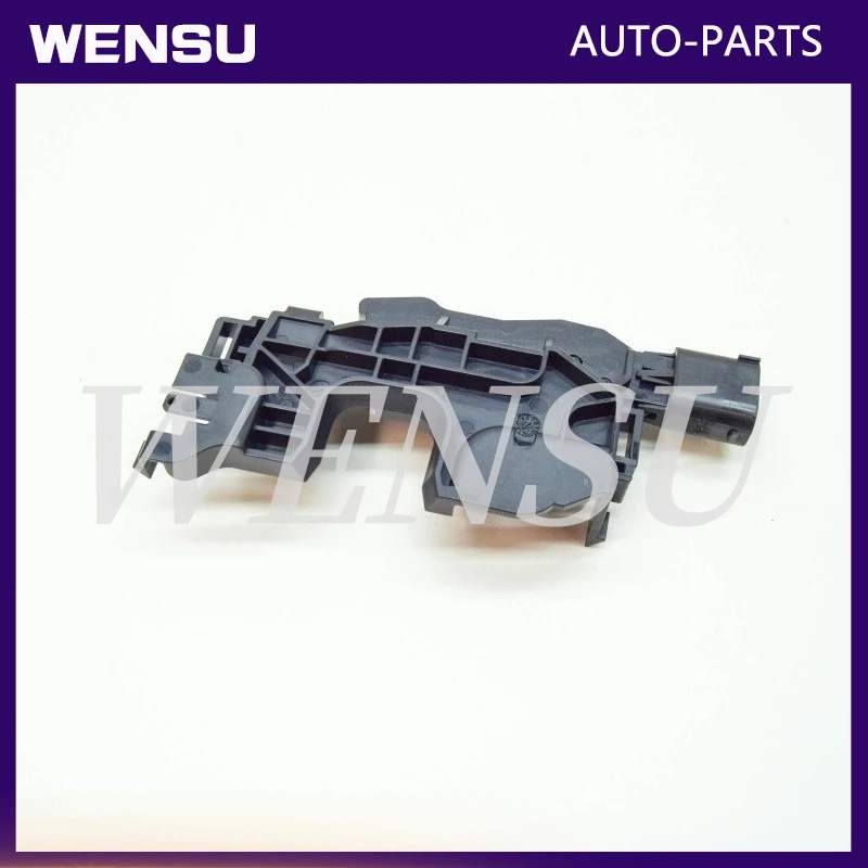A2239057103 Engine hood latch limit switch for Benz S W223 2239057103
A2239057103 Engine hood latch limit switch for Benz S W223 2239057103