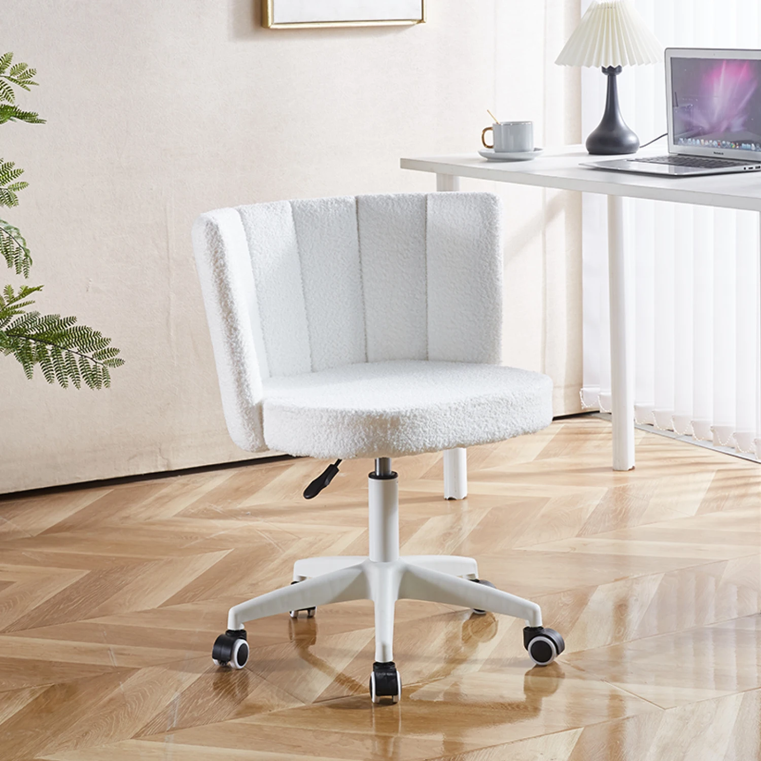 set of 1,Home Office Chair,Fluffy Fuzzy Comfortable Makeup Vanity Chair ,Swivel Desk Chair Height Adjustable Dressing Chair for
set of 1,Home Office Chair,Fluffy Fuzzy Comfortable Makeup Vanity Chair ,Swivel Desk Chair Height Adjustable Dressing Chair for
