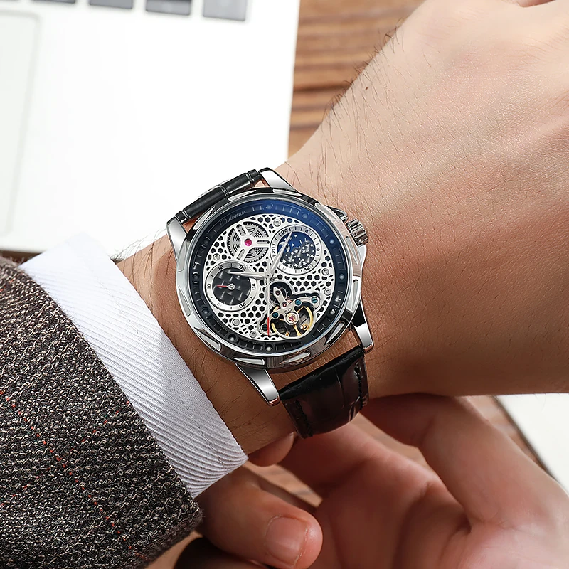 Dulunwe New Multifunctional Men's Watch Waterproof Luminous Light Luxury Trend Automatic Genuine Leather Steel Belt Watch
Dulunwe New Multifunctional Men's Watch Waterproof Luminous Light Luxury Trend Automatic Genuine Leather Steel Belt Watch