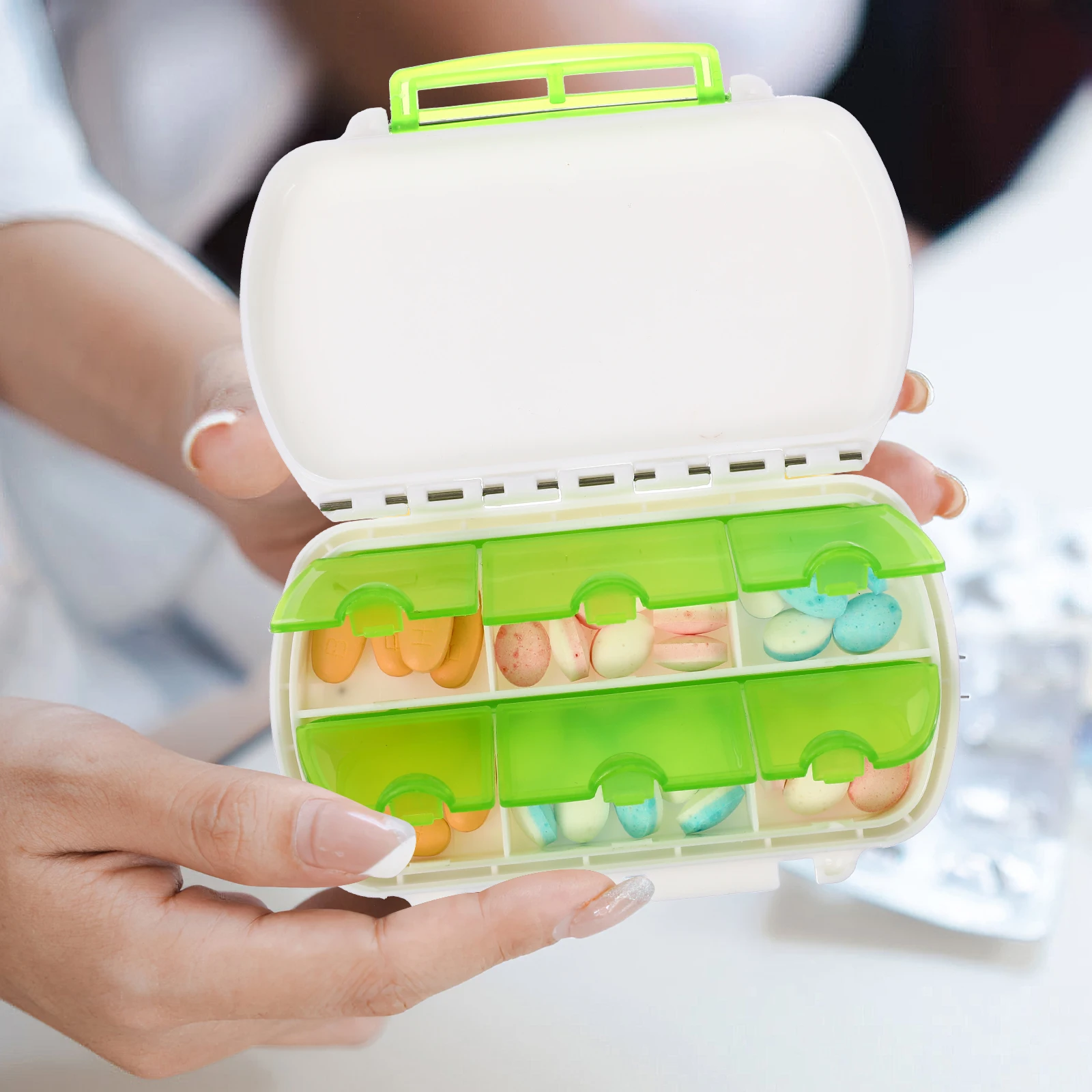 Portable Pill Organizer 6 Compartments Large Vitamin Medicine Box Tight Lid Travel Case Weekly Pill Dispenser
Portable Pill Organizer 6 Compartments Large Vitamin Medicine Box Tight Lid Travel Case Weekly Pill Dispenser