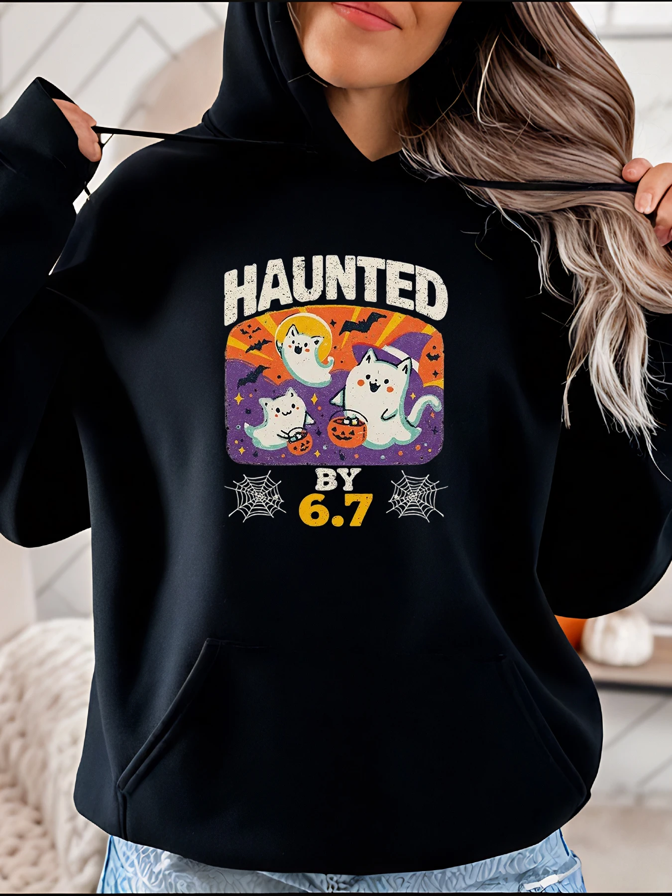 Толстовка с принтом кошек на Хэллоуин с привидениями, женская повседневная толстовка на осень-зиму, модная женская одежда
Толстовка с принтом кошек на Хэллоуин с привидениями, женская повседневная толстовка на осень-зиму, модная женская одежда