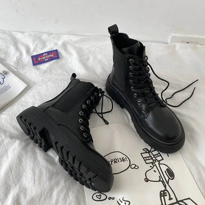 Slim Short Boots Women's Spring Autumn Thin British Style Motorcycle High Heel Casual Waterproof Platform PU Leather
Slim Short Boots Women's Spring Autumn Thin British Style Motorcycle High Heel Casual Waterproof Platform PU Leather