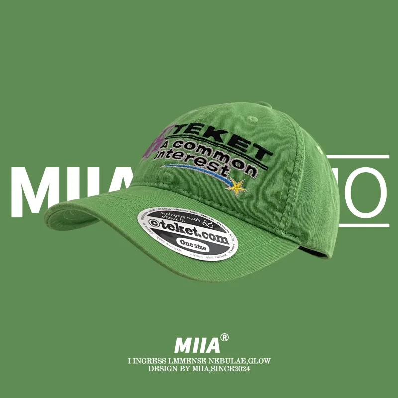 Korean Niche Letter Embroidery Retro Green Baseball Cap Outdoor Men's and Women's Soft Top Pure Cotton Adjustable Sports Hat
Korean Niche Letter Embroidery Retro Green Baseball Cap Outdoor Men's and Women's Soft Top Pure Cotton Adjustable Sports Hat