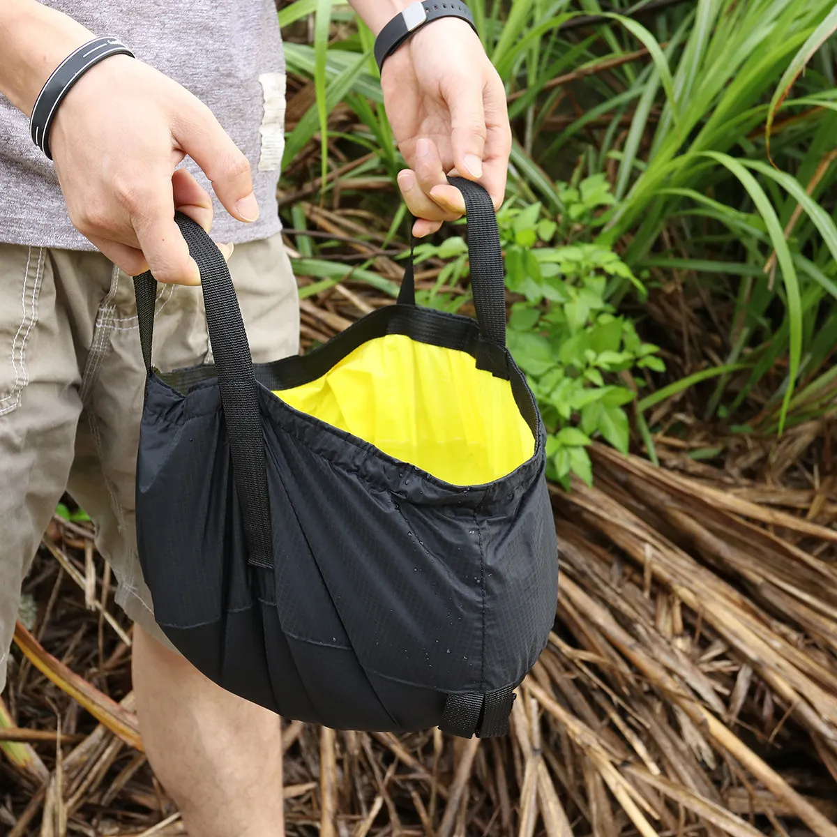 Travel Outdoor Folding Wash Basin Bucket 8.5L Portable Lightweight Waterproof Cordura Nylon Camping Hiking Picnic Water Basin
Travel Outdoor Folding Wash Basin Bucket 8.5L Portable Lightweight Waterproof Cordura Nylon Camping Hiking Picnic Water Basin