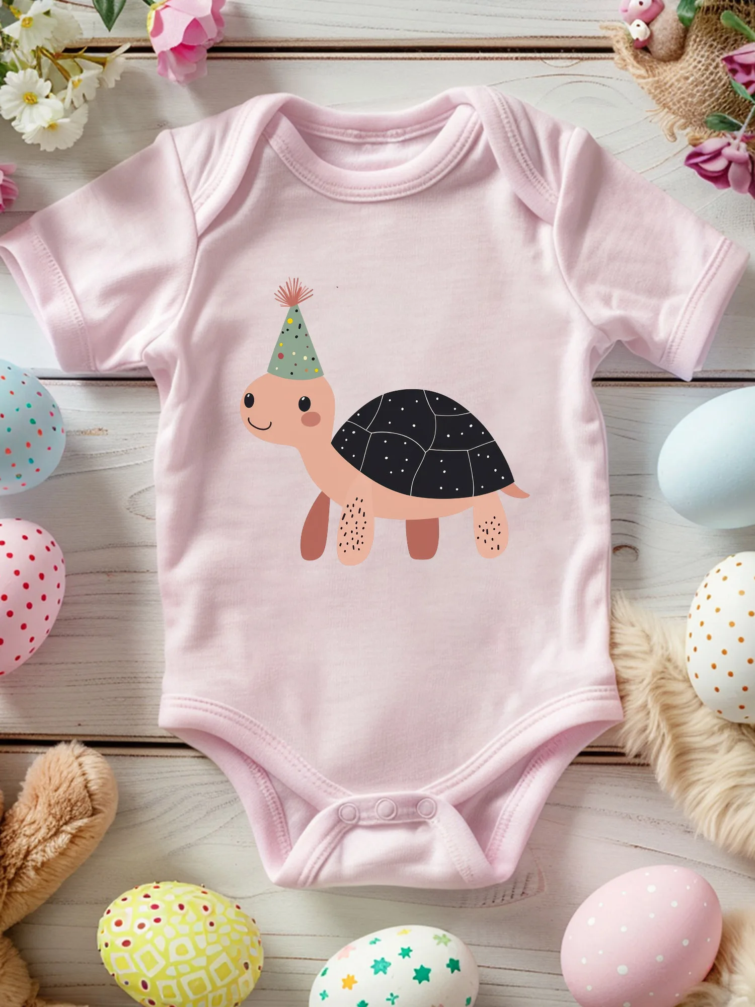 Минималистичный детский костюм унисекс с черепахой на день рождения, мягкий комбинезон из 100% хлопка, всесезонное розовое боди 190GSM
Минималистичный детский костюм унисекс с черепахой на день рождения, мягкий комбинезон из 100% хлопка, всесезонное розовое боди 190GSM