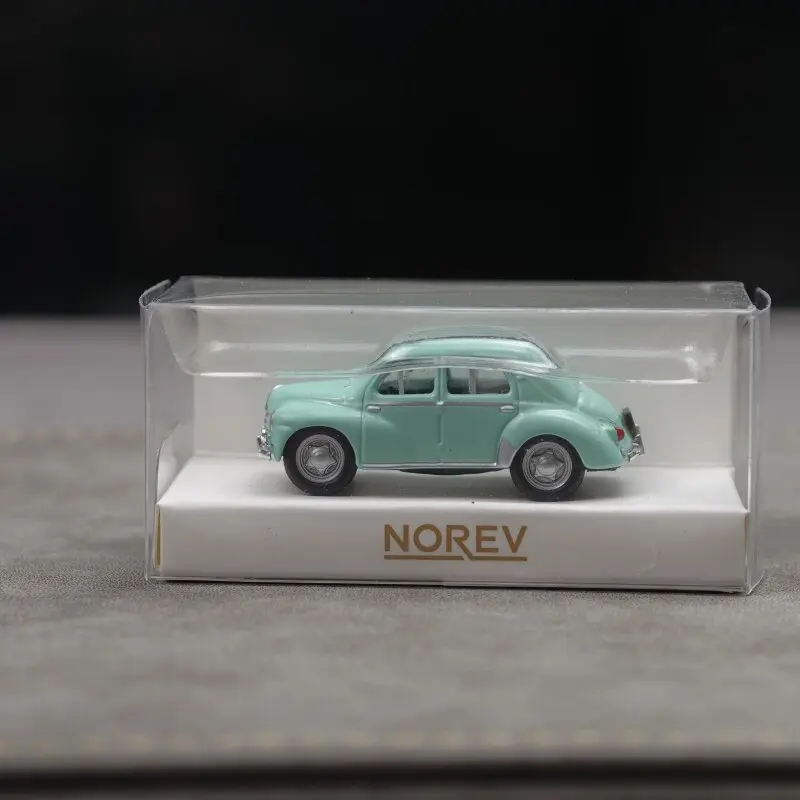 Diecast NOREV 1/87 Scale Renault 4CV Green 1955 Alloy Car Model
Diecast NOREV 1/87 Scale Renault 4CV Green 1955 Alloy Car Model