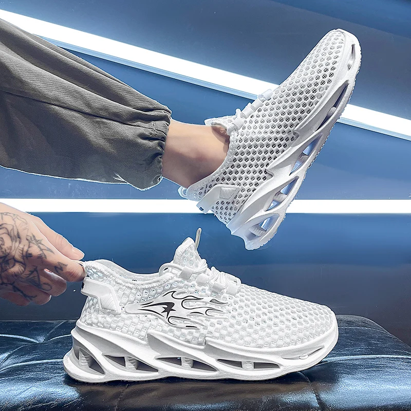 Men's Summer Breathable Mesh Shoes Lightweight Sporty Casual Thick Bottom Anti-slip Deodorant Sneakers White Net Shoes
Men's Summer Breathable Mesh Shoes Lightweight Sporty Casual Thick Bottom Anti-slip Deodorant Sneakers White Net Shoes