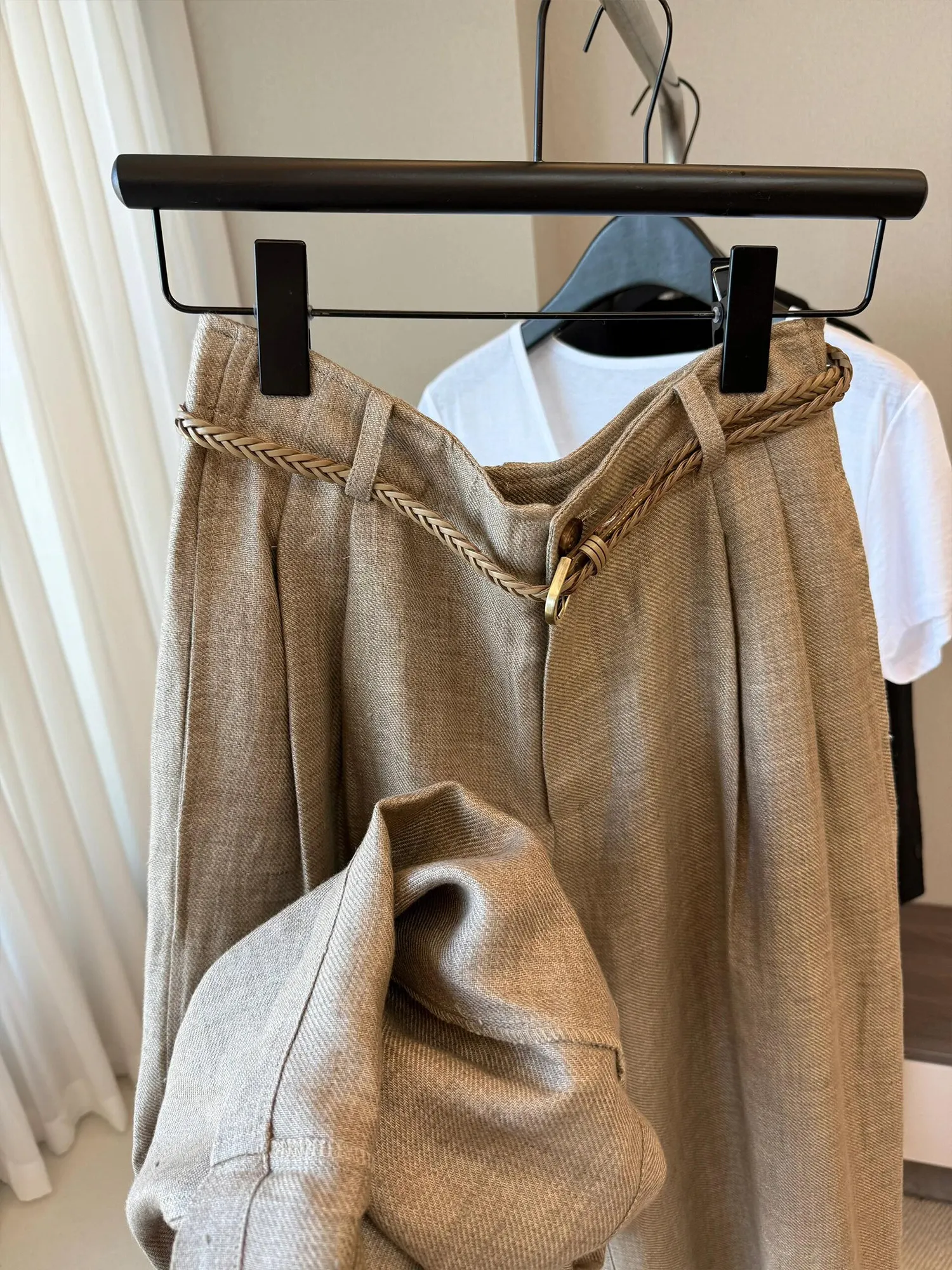Loose Cotton Linen Wide Leg Pants Women Summer Casual High Waist Straight Cut Comfortable Loose Fit Korean Style Commute Wind
Loose Cotton Linen Wide Leg Pants Women Summer Casual High Waist Straight Cut Comfortable Loose Fit Korean Style Commute Wind