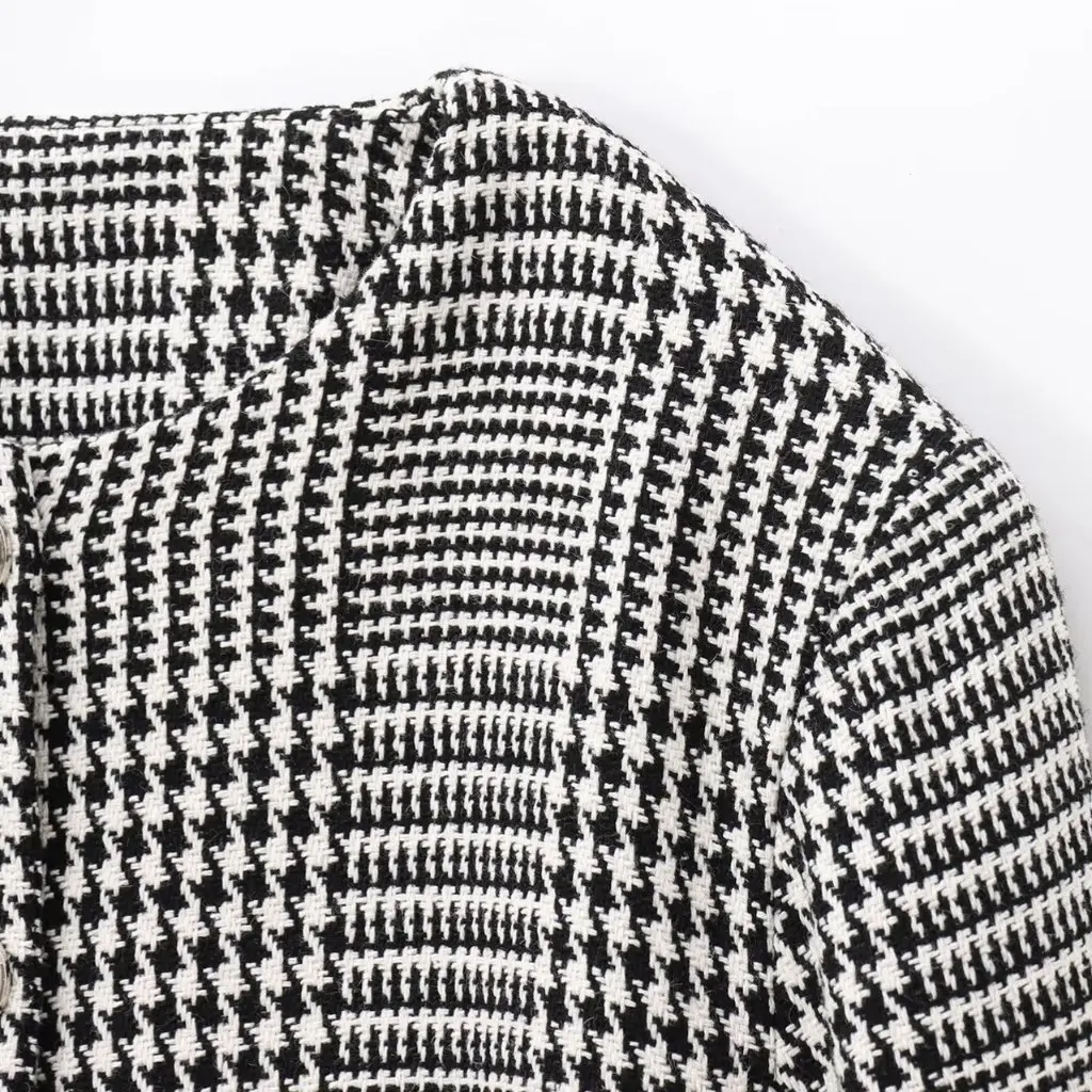 Women's Houndstooth Crewneck Long Sleeve Casual Suit Jacket European And American Style Winter Wear by
Women's Houndstooth Crewneck Long Sleeve Casual Suit Jacket European And American Style Winter Wear by