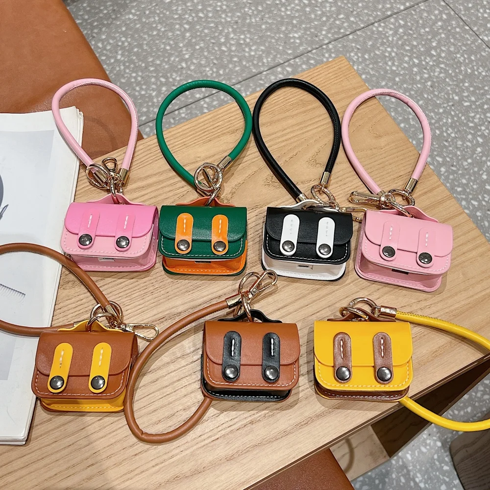 For AirPods Pro 3 Pro 2 Pro 4 3 2 1 Shockproof Earphone Case 3D Luxury Schoolbag Silicone Wrist Strap Cartoon Headphone Cover
For AirPods Pro 3 Pro 2 Pro 4 3 2 1 Shockproof Earphone Case 3D Luxury Schoolbag Silicone Wrist Strap Cartoon Headphone Cover