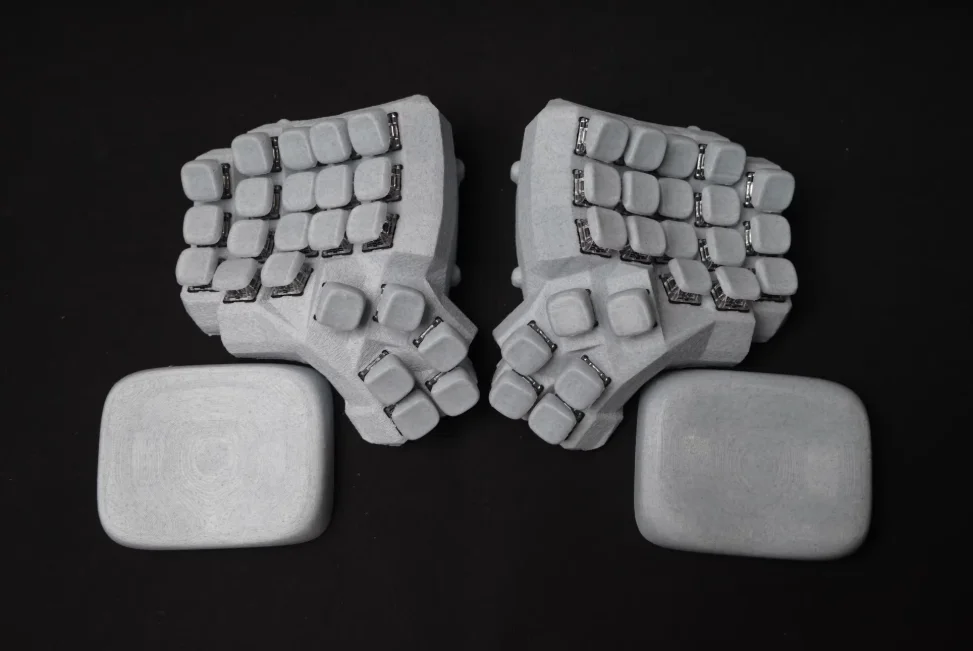 Dactyl Manuform 4x5 Split Keyboard Wired Curved Hot Swap Support VIAL 3D Printed PETG Material Ergonomic Gaming Keyboard Gift
Dactyl Manuform 4x5 Split Keyboard Wired Curved Hot Swap Support VIAL 3D Printed PETG Material Ergonomic Gaming Keyboard Gift