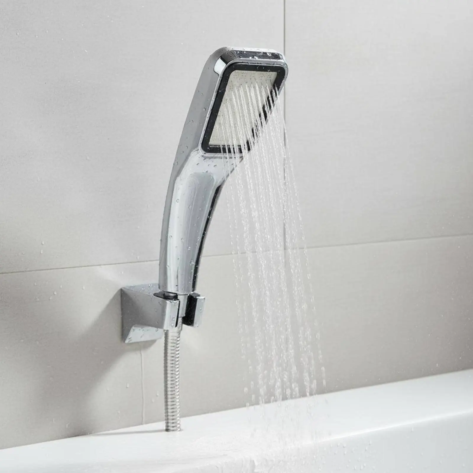 Handheld Shower Head Water Saving Handheld Shower Handset Leak-Resistant Design Rust Resistant
Handheld Shower Head Water Saving Handheld Shower Handset Leak-Resistant Design Rust Resistant
