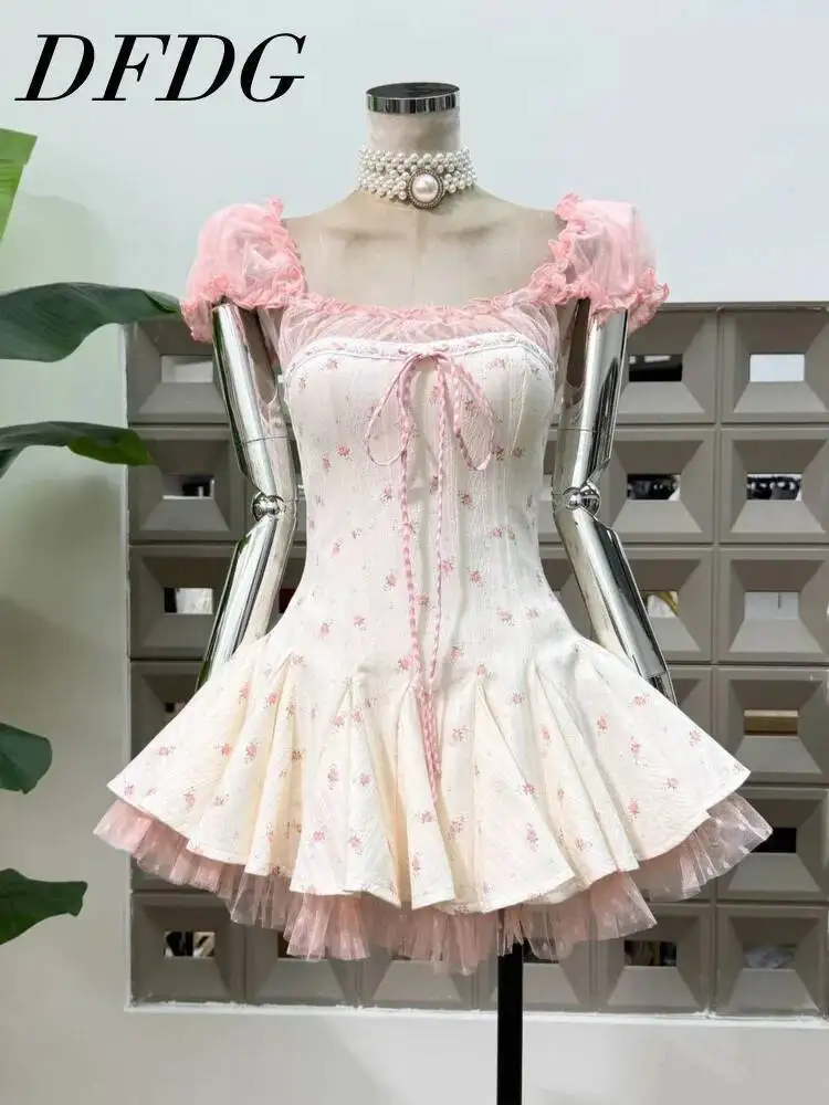 DFDG Women 2026 Spring Summer Floral Print Corset Mini Dress Square Neck Puff Sleeve Ruffle Hem Elegant Sweet Party Dress
DFDG Women 2026 Spring Summer Floral Print Corset Mini Dress Square Neck Puff Sleeve Ruffle Hem Elegant Sweet Party Dress