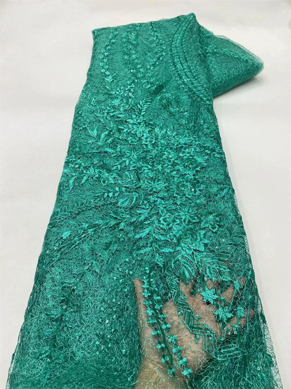 2024 Green Latest African Beaded Lace Fabric Embroidery French Mesh Sequins Lace Fabric Nigerian Tulle Lace for Party
2024 Green Latest African Beaded Lace Fabric Embroidery French Mesh Sequins Lace Fabric Nigerian Tulle Lace for Party