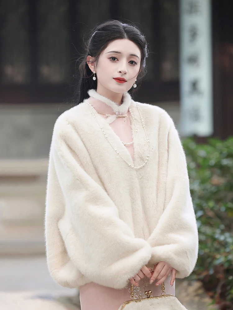 Ting Yue Ling New Chinese Sle Young Girl's Fur Coat Outerwear Autumn Winter Ele ort Outer Layer Warmth
Ting Yue Ling New Chinese Sle Young Girl's Fur Coat Outerwear Autumn Winter Ele ort Outer Layer Warmth