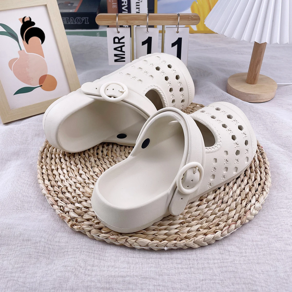【Lucky Bean】Summer Mary Jane Clogs for Women,Non-slip Slip-on Wrapped Tole Slippers for Girls,Waterproof Flat Sole Beach Shoes
【Lucky Bean】Summer Mary Jane Clogs for Women,Non-slip Slip-on Wrapped Tole Slippers for Girls,Waterproof Flat Sole Beach Shoes
