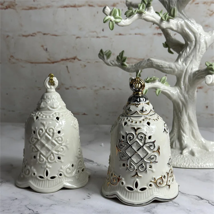 Ceramic Hand-painted Gold Bell Decorations, Christmas Gifts, Pendants, Home Furnishings
Ceramic Hand-painted Gold Bell Decorations, Christmas Gifts, Pendants, Home Furnishings