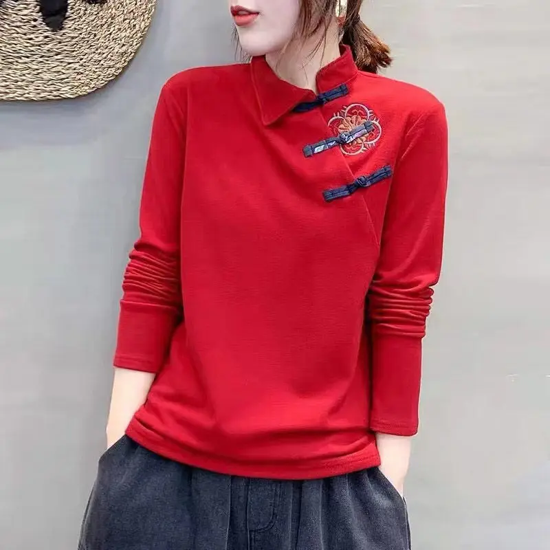 Vintage Stand Collar Button Embroidery T-Shirts Women's Clothing 2024 Autumn Winter New Loose Casual Tops All-match Tee Shirt
Vintage Stand Collar Button Embroidery T-Shirts Women's Clothing 2024 Autumn Winter New Loose Casual Tops All-match Tee Shirt