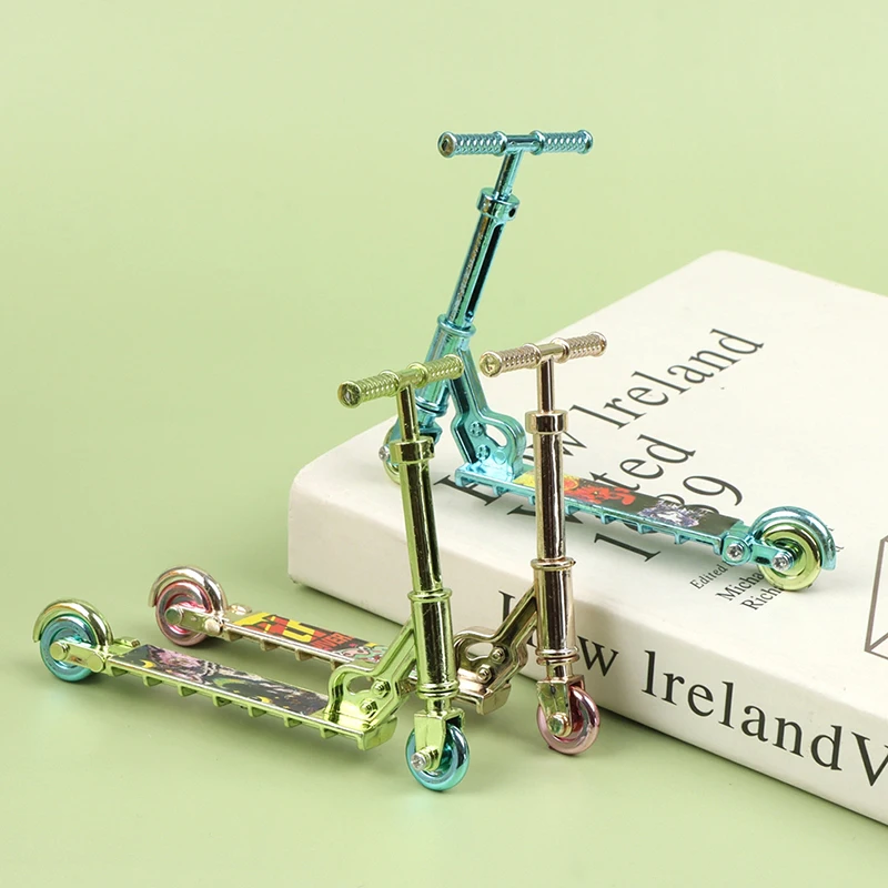 Mini Scooter Child Educational Toy Finger Scooter Bike Skateboard Fingerboard - For Doll Accessories
Mini Scooter Child Educational Toy Finger Scooter Bike Skateboard Fingerboard - For Doll Accessories