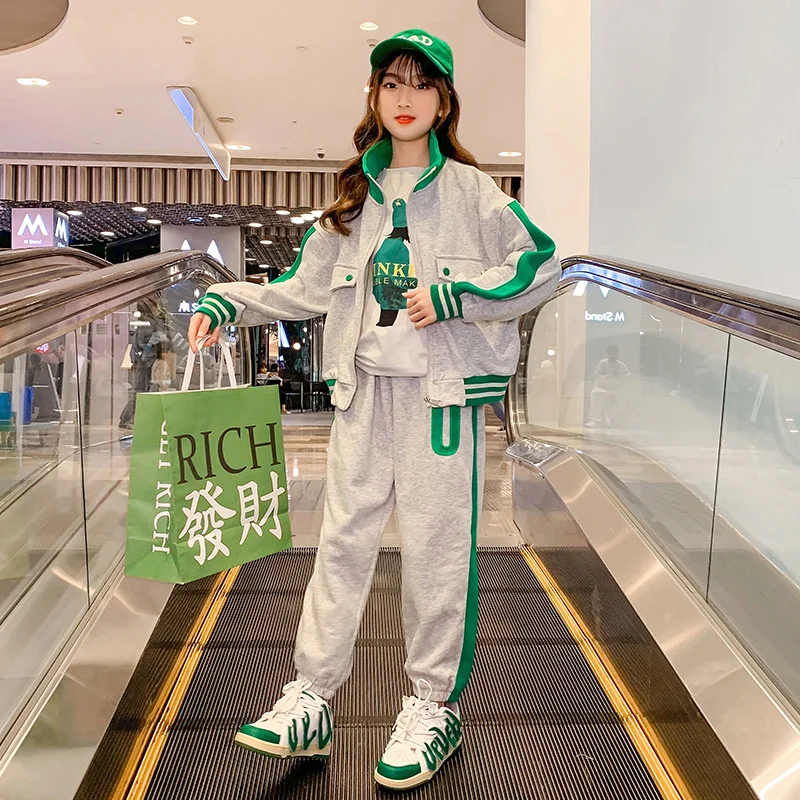 Girls Coat +Pants Kids Suits 2PCS/Set Cotton 2024 Spring Autumn Cotton Tracksuit Sport Suits Children Clothing
Girls Coat +Pants Kids Suits 2PCS/Set Cotton 2024 Spring Autumn Cotton Tracksuit Sport Suits Children Clothing