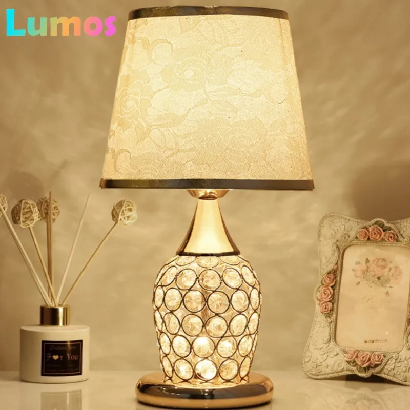 European-Style Crystal Table Lamp Ins Simple Modern Bedroom Warm Romantic Fashion Creative Decorative Bedside Lamp
European-Style Crystal Table Lamp Ins Simple Modern Bedroom Warm Romantic Fashion Creative Decorative Bedside Lamp