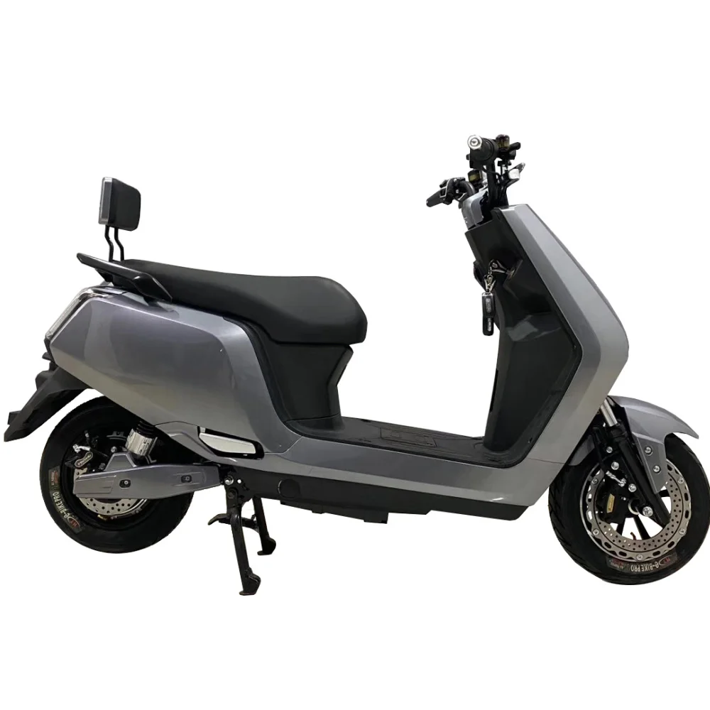 2000W High-Speed Adult Electric Motorcycle Streetbikes Type with 48v Voltage for Sale
2000W High-Speed Adult Electric Motorcycle Streetbikes Type with 48v Voltage for Sale