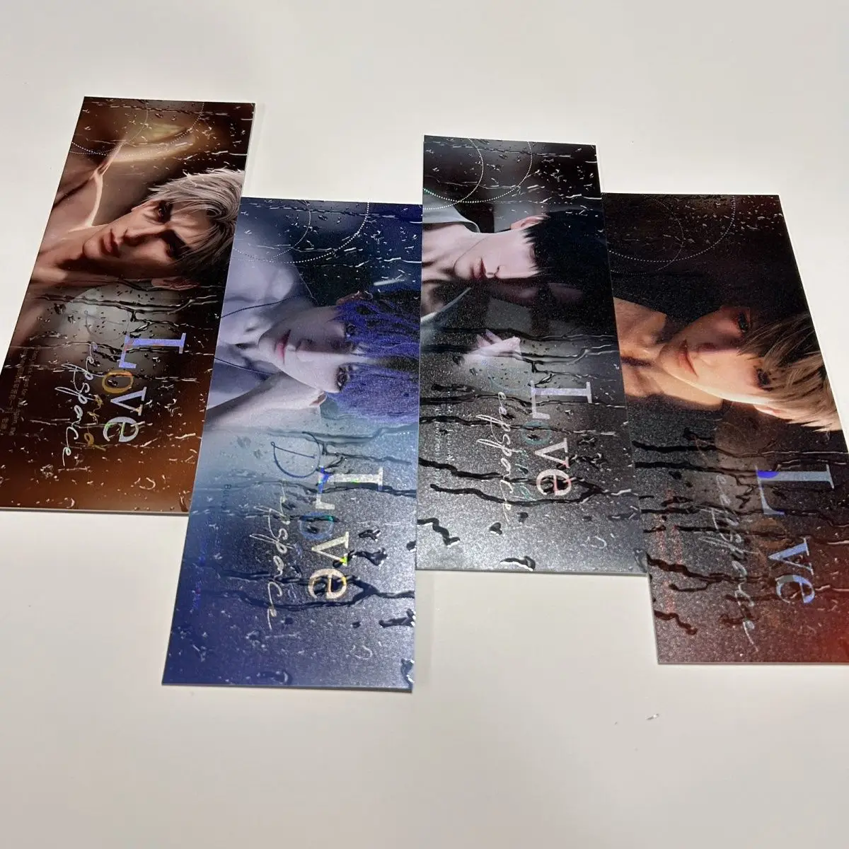nime Love and Deepspace Sylus Rafayel Zayne Xavier Cosplay Cartoon Moisture Welts Laser Ticket Bookmark Collection Card Gift
nime Love and Deepspace Sylus Rafayel Zayne Xavier Cosplay Cartoon Moisture Welts Laser Ticket Bookmark Collection Card Gift