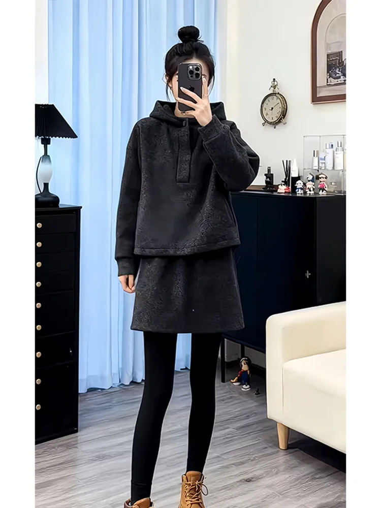 Корейская осенне-зимняя свободная толстовка с капюшоном, дэт, юбка с высокой талией, комплект, повседневный модный женский костюм из двух предметов
Корейская осенне-зимняя свободная толстовка с капюшоном, дэт, юбка с высокой талией, комплект, повседневный модный женский костюм из двух предметов