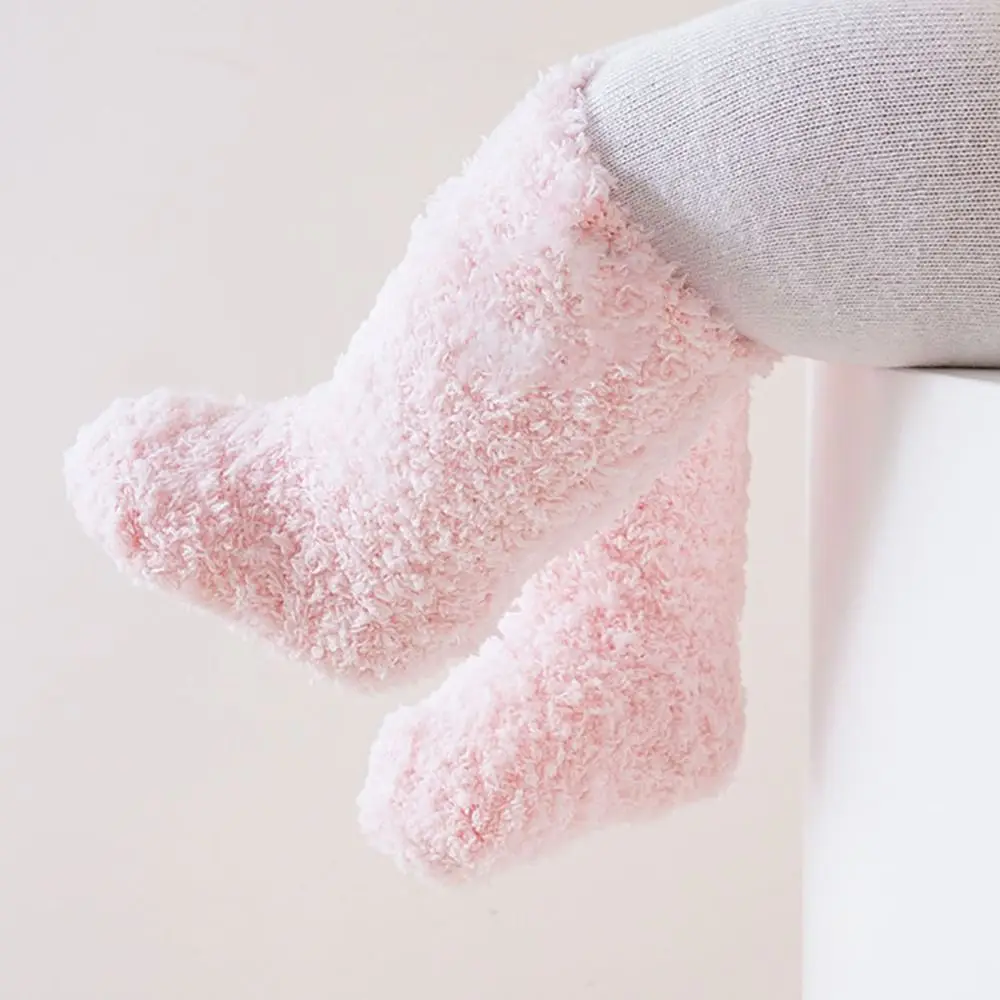 Cute Coral Fleece Socks Shoes Soft Warm Newborn Floor Socks Cartoon Toddler Shoes Winter
Cute Coral Fleece Socks Shoes Soft Warm Newborn Floor Socks Cartoon Toddler Shoes Winter